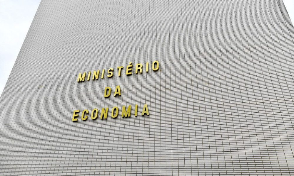 Governo estima déficit primário de R$ 187,7 bilhões para 2021