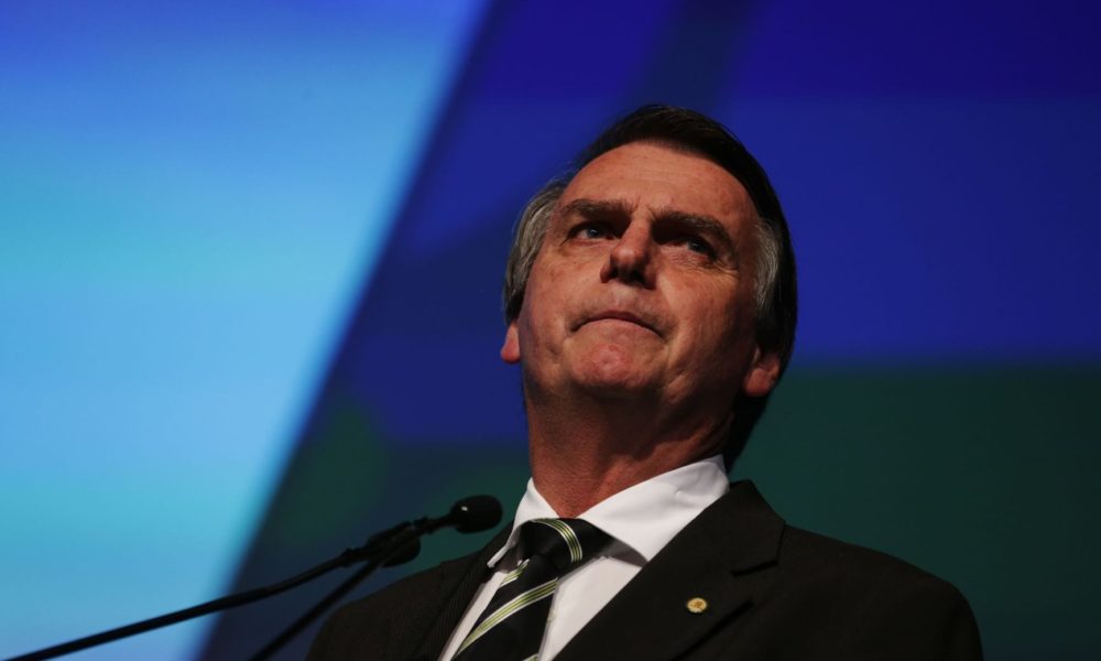 Bolsonaro sanciona lei que amplia BCP e cria auxílio-inclusão