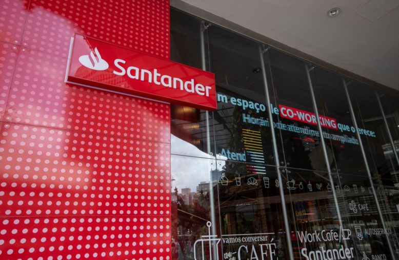 lucro do banco santander