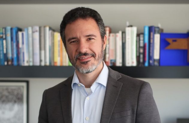 Henrique Bredda Alaska