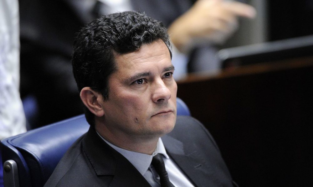 5 fatos para hoje: Moro parcial no julgamento de Lula, recorde de mortos e FMI