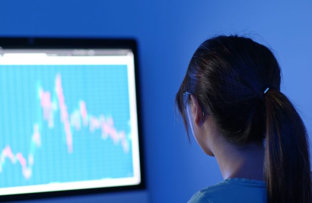mulher no mercado de ações