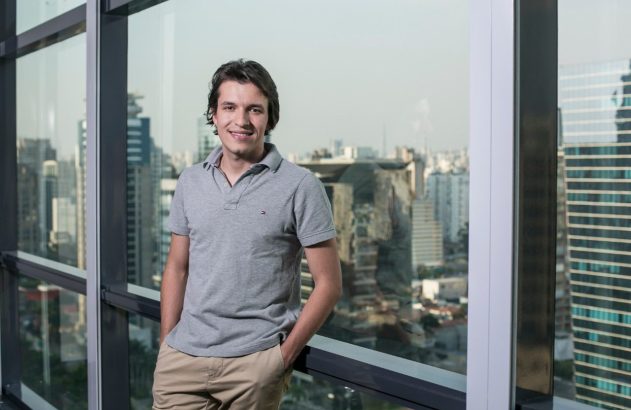 Pedro Simonetti, da Giant Steps