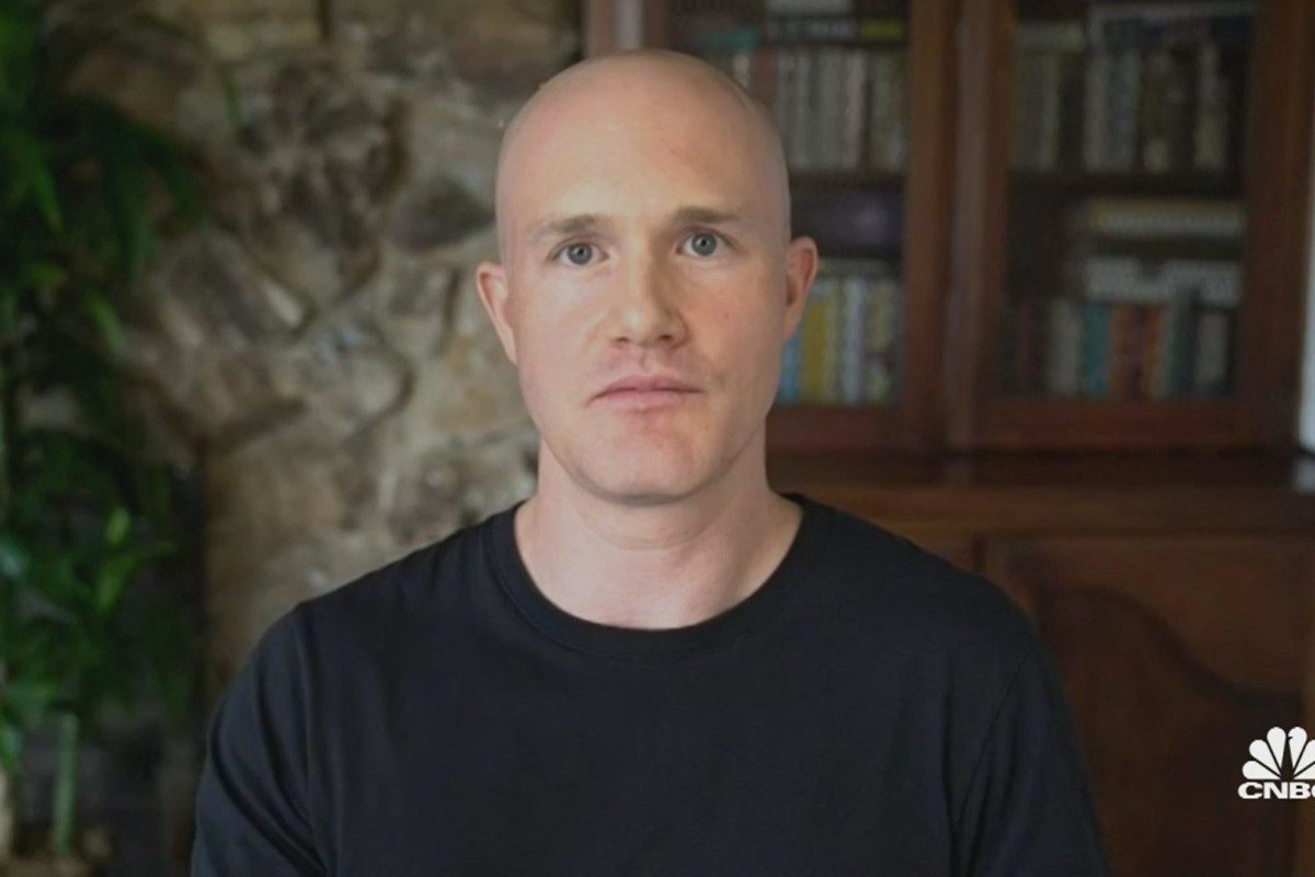 Aos 38 anos, fundador da Coinbase é agora um dos homens mais ricos do mundo  | InvestNews