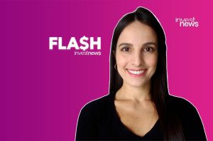 Mulher sorridente em fundo roxo, com logos "FLASH investnews" e "invest news".