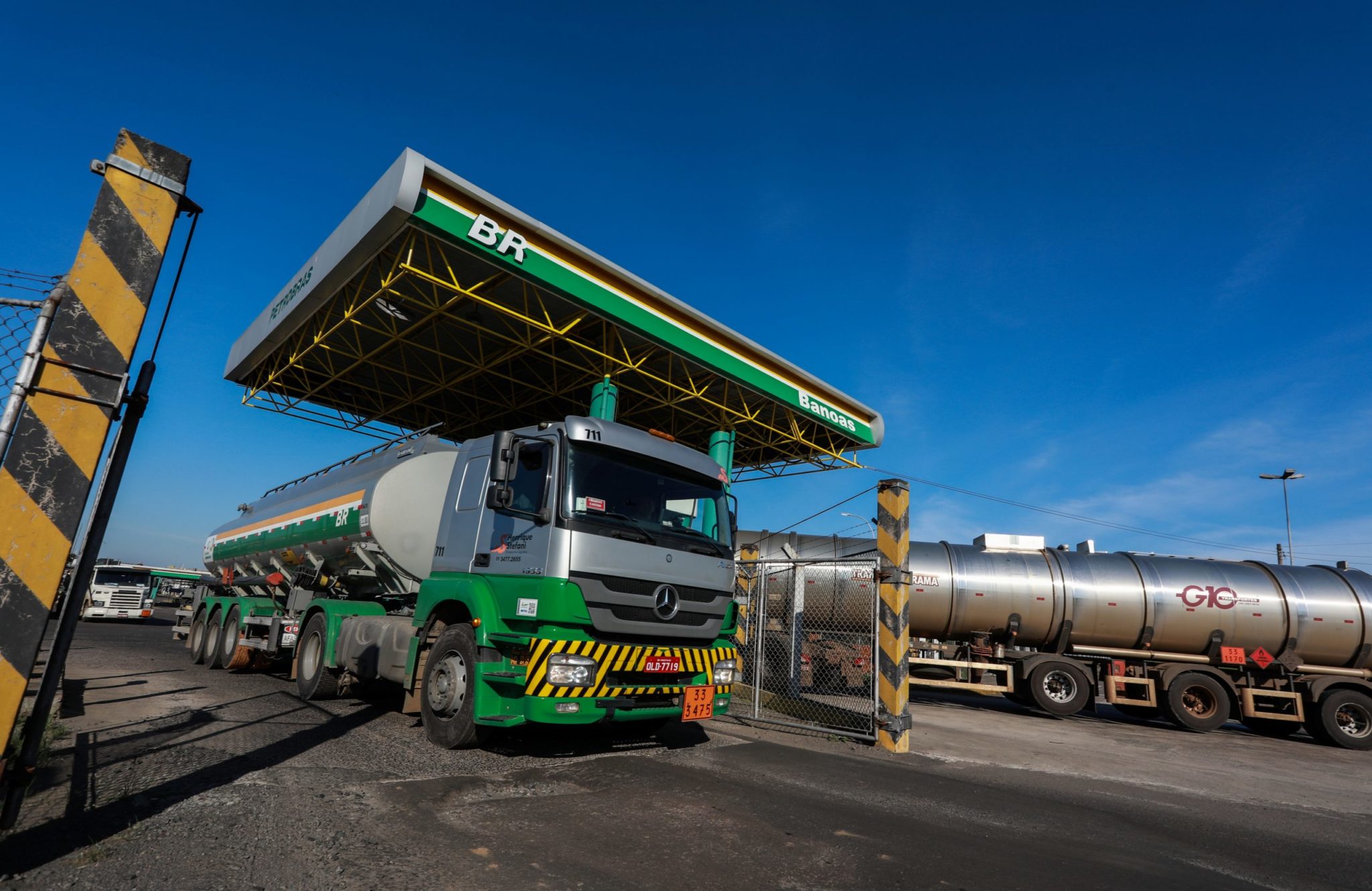 Greve dos caminhoneiros ganha força com alta do diesel