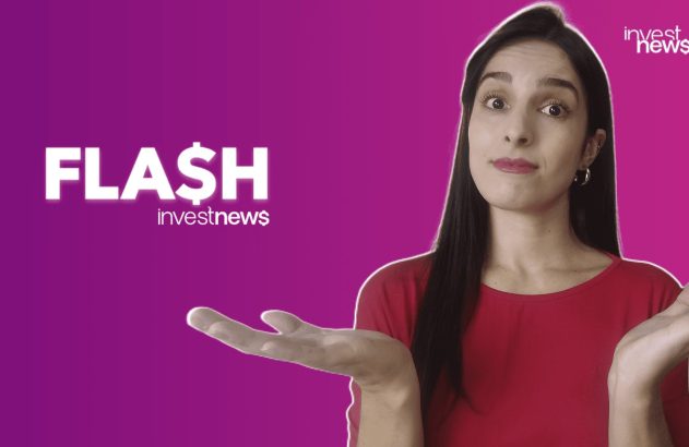 Apresentadora com mãos abertas. Texto "FLASH investnews" e logo em fundo roxo.