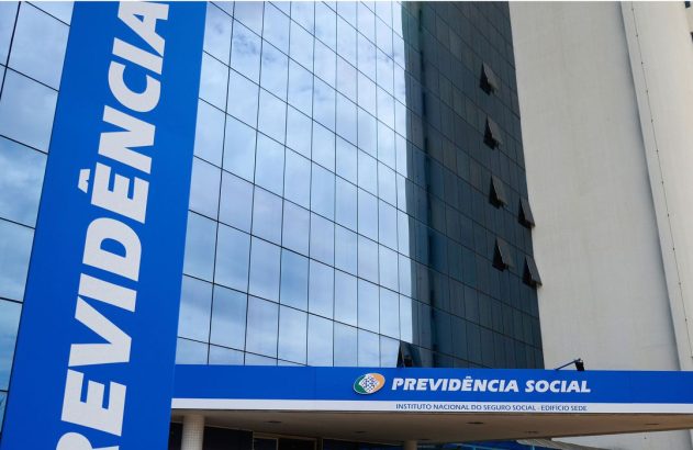 INSS paga a segunda parcela do 13º salário a partir desta quarta