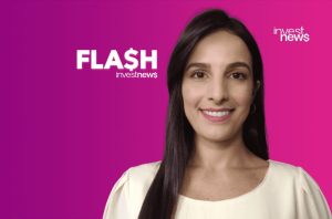 Mulher sorridente com logos "FLASH investnews" e "investnews" em fundo degradê roxo.
