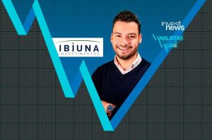 Homem sorrindo com logos Ibiuna Investimentos e Invest News em cenário de gráfico financeiro.
