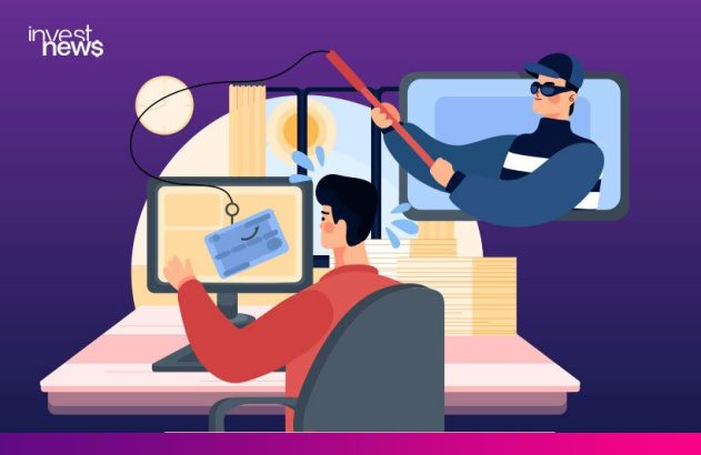 Homem no computador sendo alvo de golpe de phishing, com ladrão virtual tentando roubar cartão de crédito.