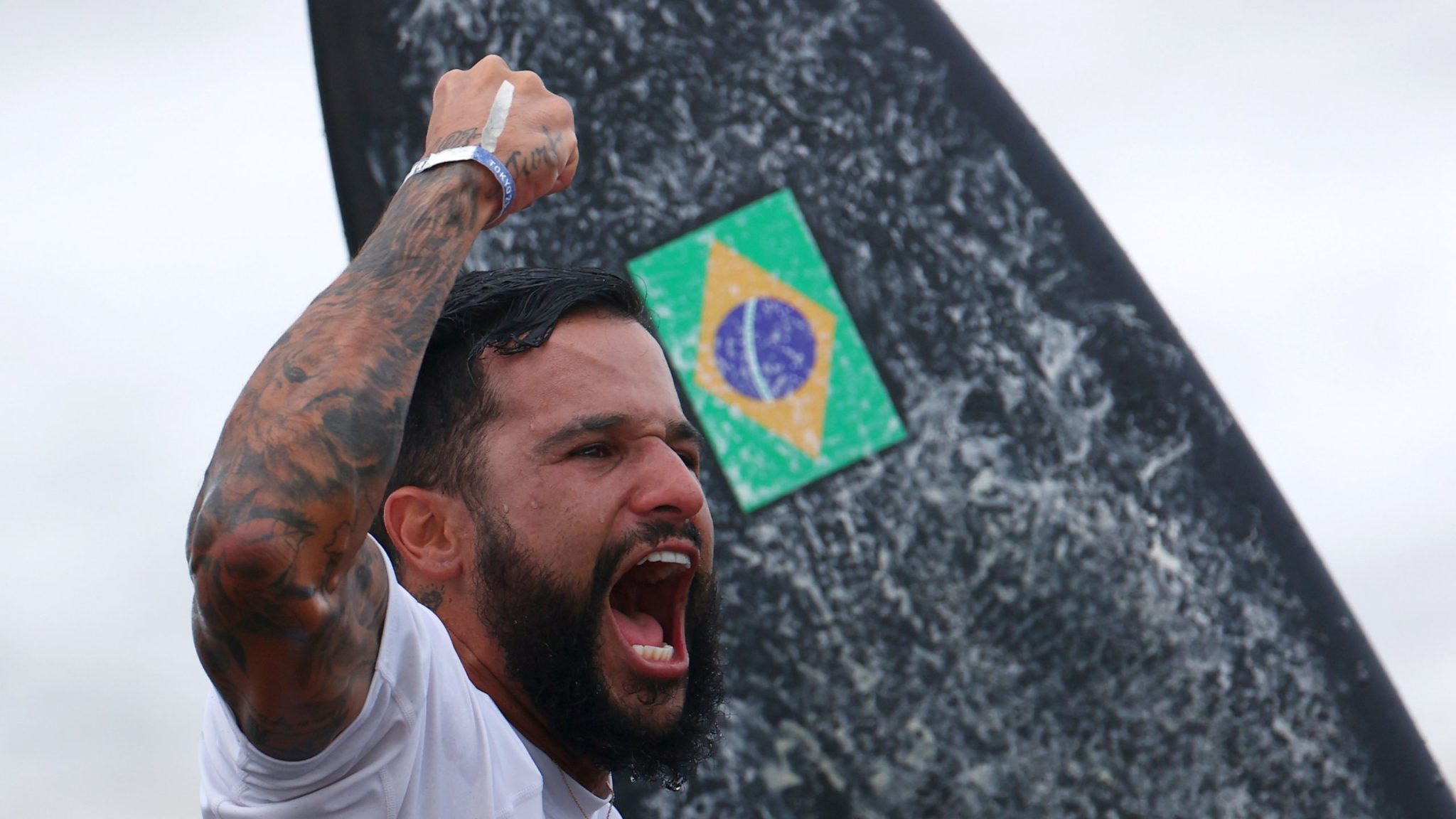 Medalha de ouro de Ítalo na Olimpíada impulsiona comércio em sua cidade natal