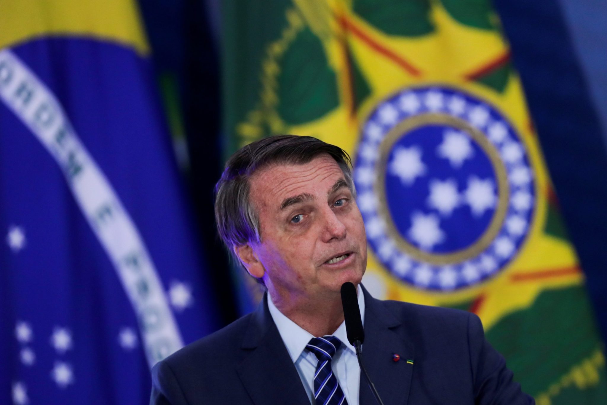 Bolsonaro veta fundo eleitoral de R$ 5,7 bi aprovado na LDO