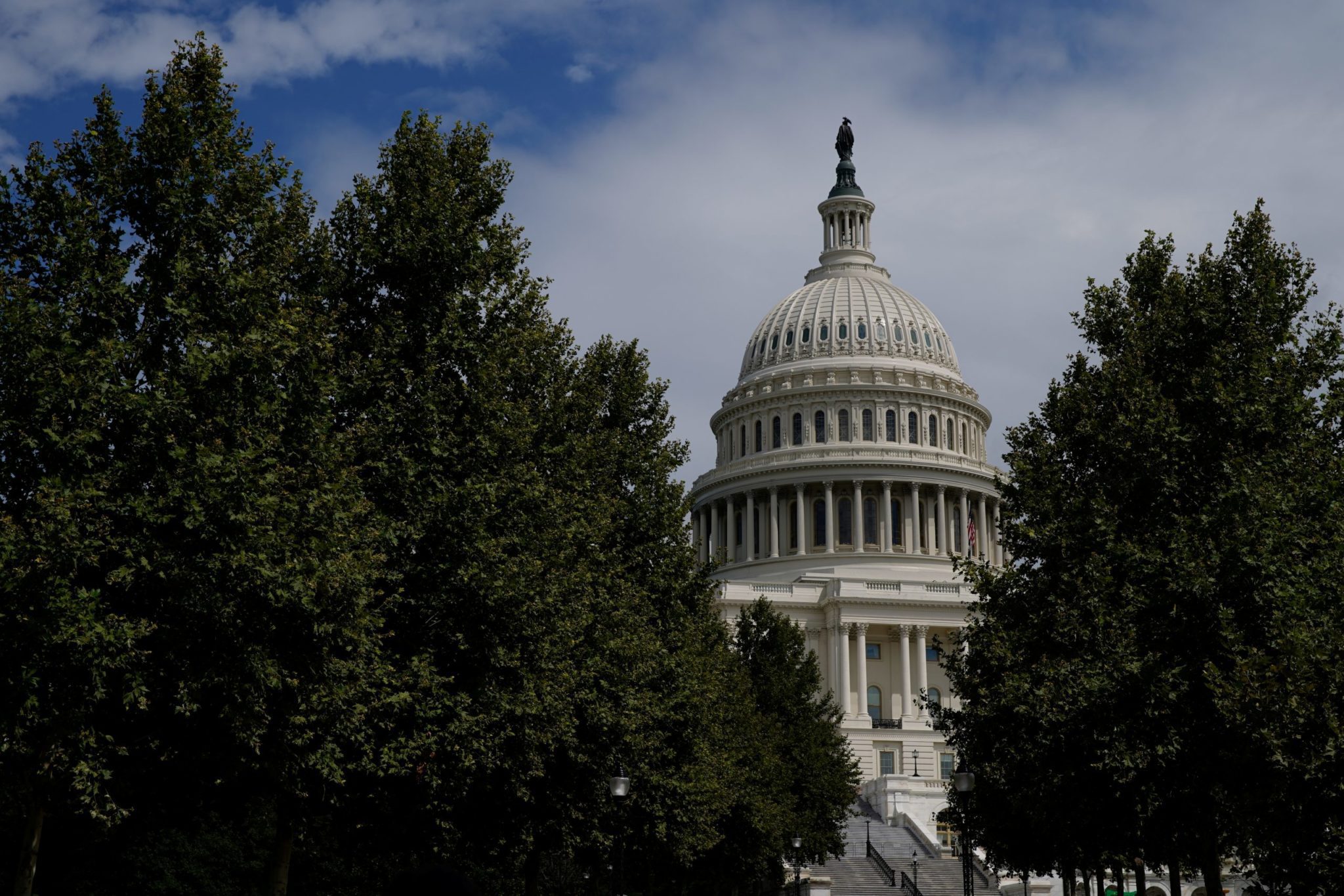 Democratas da Câmara dos EUA adiam votação de plano de gastos de US$ 3,5 tri