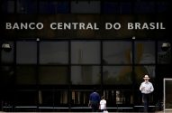 Focus: mercado passa a ver Selic a 8,25% em 2023; projeção para PIB melhora