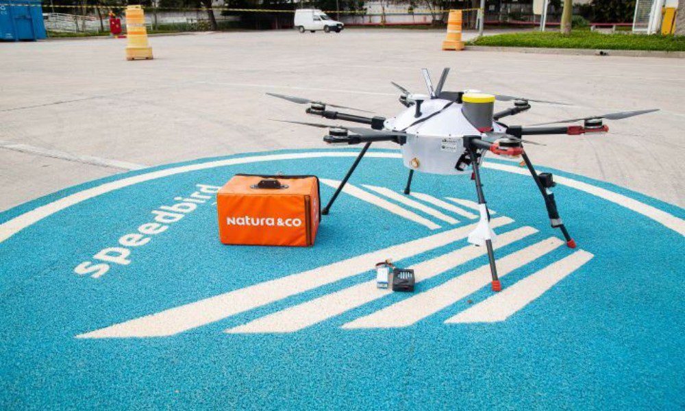 Natura e Avon testam entregas com drones