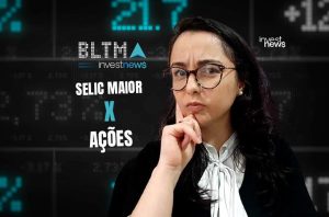 Mulher pensativa diante de tela financeira com 'SELIC MAIOR X AÇÕES'. Logos Investnews.