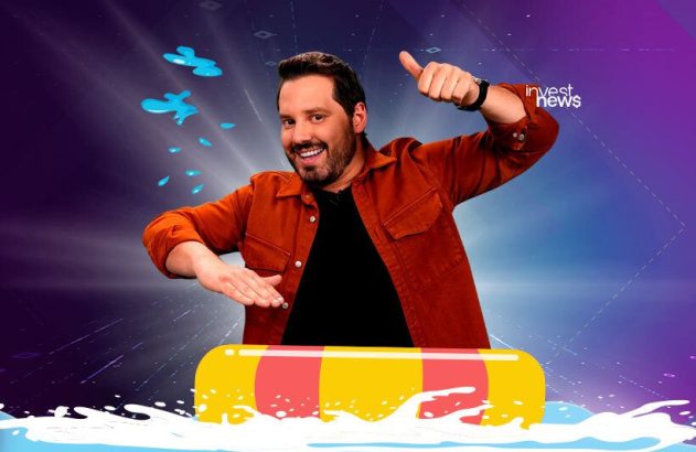 dony-de-nuccio-em-uma-boia