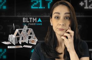 Mulher pensativa ao lado de casa de cartas. Fundo com dados financeiros e logo 'BLTM investnews'.