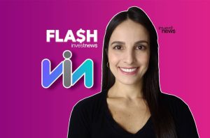 Mulher sorridente. Fundo: logos 'FLASH investnews' e estilizado 'Via' em tons de roxo e rosa.