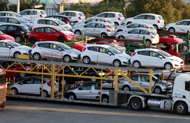 Pátio de veículos em São Bernardo do Campo (SP)