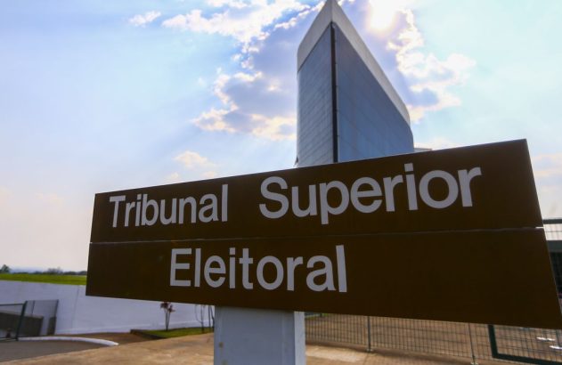 TSE cancela convite para UE observar eleições após objeção do governo