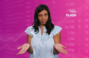 tatiana santiago, apresentadora do investnews, de blusa branca com as palmas das mãos para cima em sinal de dúvida