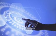 Mão toca interface digital azul com cifrão, em conceito de tecnologia financeira.