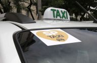 Capital paulista desobriga uso de máscaras em táxis e carros de app