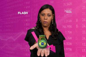 Mulher segura bolsa de dinheiro do Brasil e seta para baixo, indicando queda econômica.