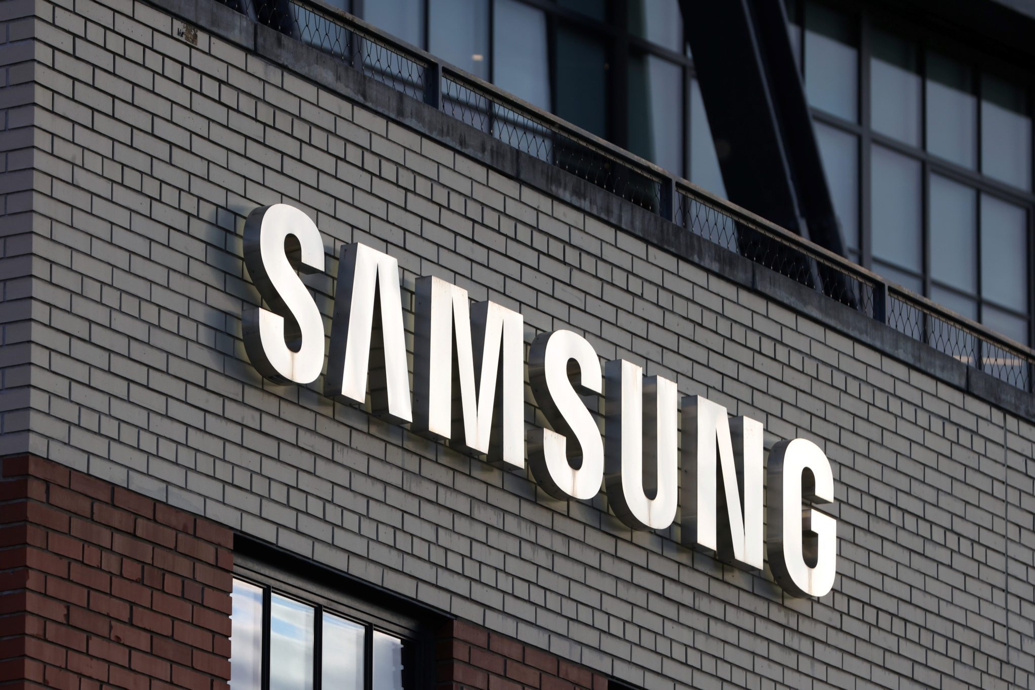 Samsung lança linha de notebooks que integram blockchain