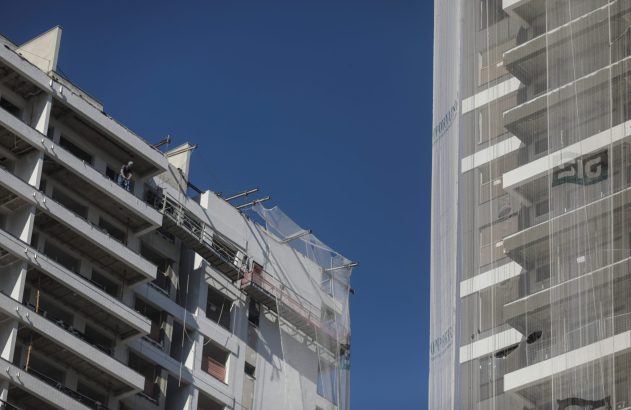 Prédio em construção