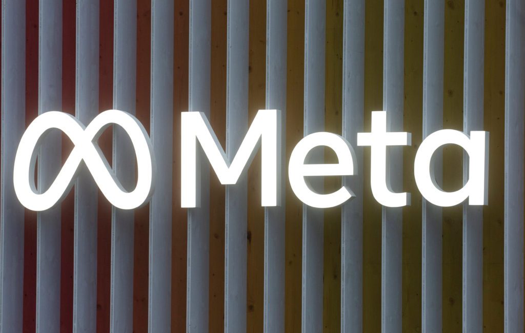 Logotipo da Meta em Davos 
