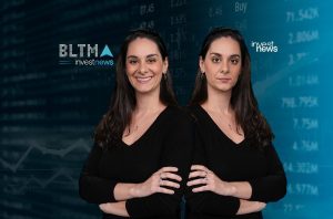 Duas versões da mesma mulher, uma sorrindo e outra séria, em fundo financeiro Investnews.