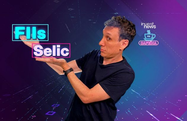 Homem compara 'FIIs' e 'Selic' em suas mãos, com logos 'Invest News' e 'Cafeína'.