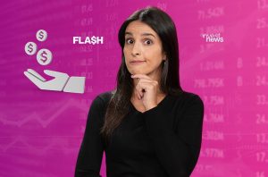 Mulher pensativa em frente a dados do mercado financeiro, com ícone de mão e dinheiro e logotipos 'FLASH' e 'invest news'.