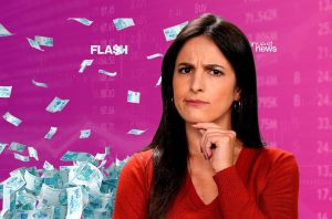 Mulher pensativa, notas de R$100 voando e gráficos financeiros em fundo roxo, com 'FLASH' e 'invest news'.