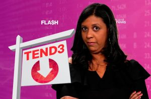 Mulher séria ao lado de placa branca com seta para baixo, simbolizando queda de mercado financeiro.