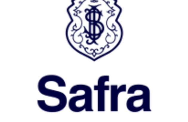 Logo Safra: emblema azul-marinho com monograma e o nome "Safra" em letras maiúsculas abaixo.