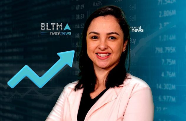 Mulher sorrindo, em frente a dados financeiros e uma seta ascendente azul. Símbolo de crescimento para investnews.