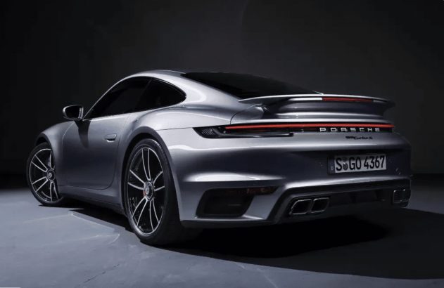 carro porshe prateado