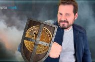 Dony De Nuccio com escudo