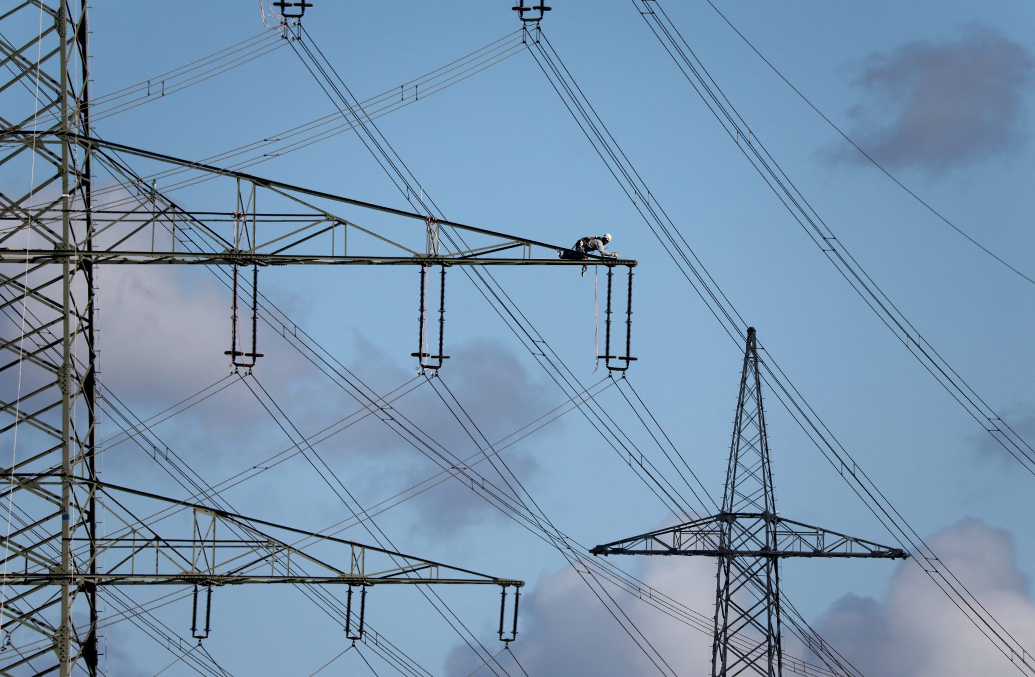 Linha de transmissão de energia