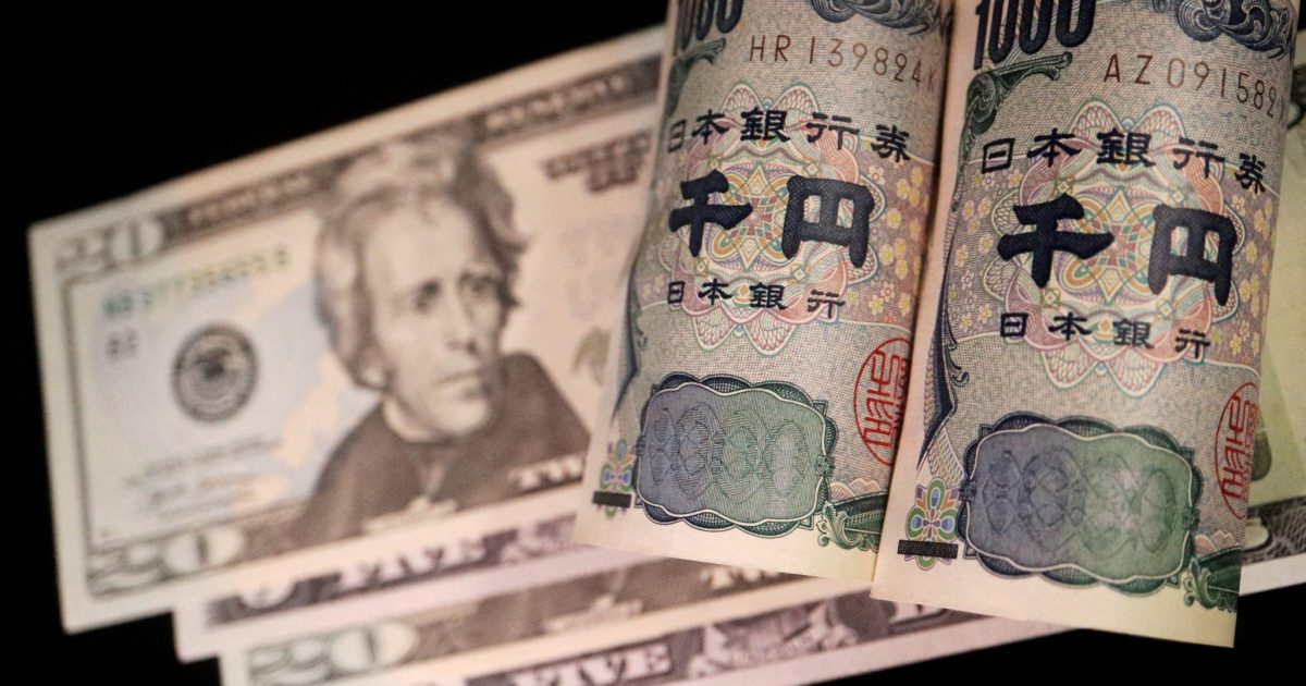 Iene japonês cai ao menor nível em 40 anos e governo avalia intervenção no mercado cambial