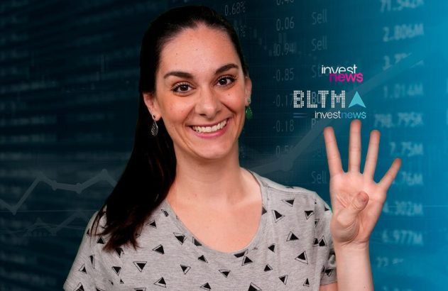 Mulher sorridente levanta quatro dedos, com fundo azul de gráficos financeiros e logos "investnews".