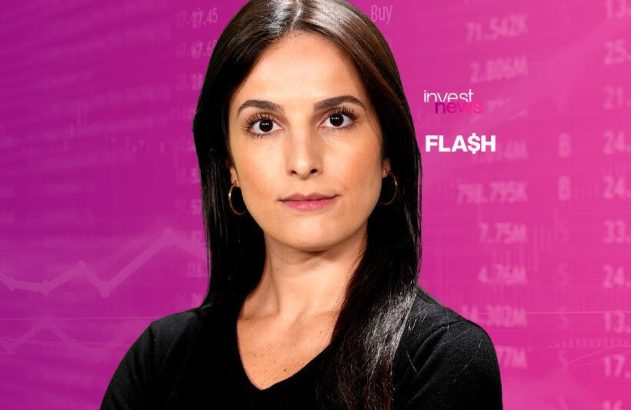 foto de fabiana ortega, apresentadora do investnews, de blusa preta olhando para a câmera