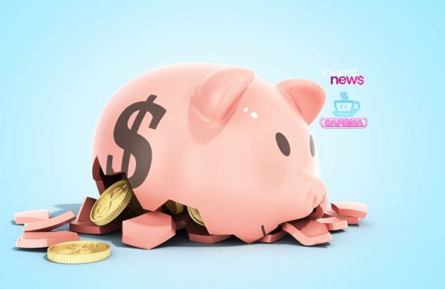 Cofrinho rosa com cifra de dólar quebrado, moedas douradas derramando em fundo azul claro.