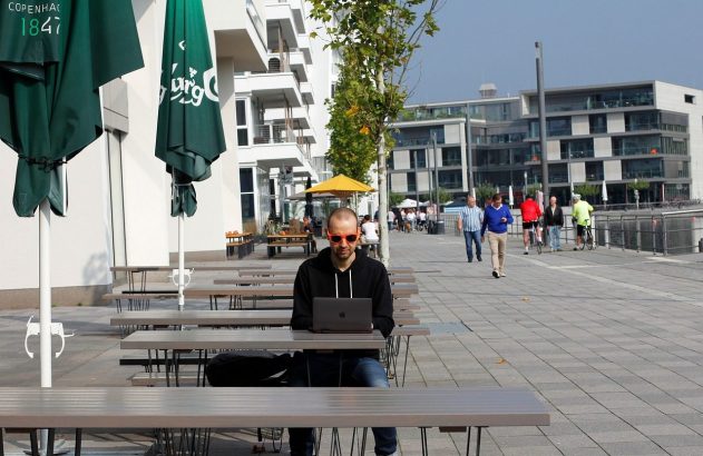 Nômade digital (Foto: Peggy und Marco Lachmann-Anke/Pixabay)