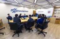 conselho da Sanepar em reunião em mesa redonda