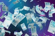 Cédulas de 100 reais brasileiras chovem em um cenário digital abstrato azul e roxo.